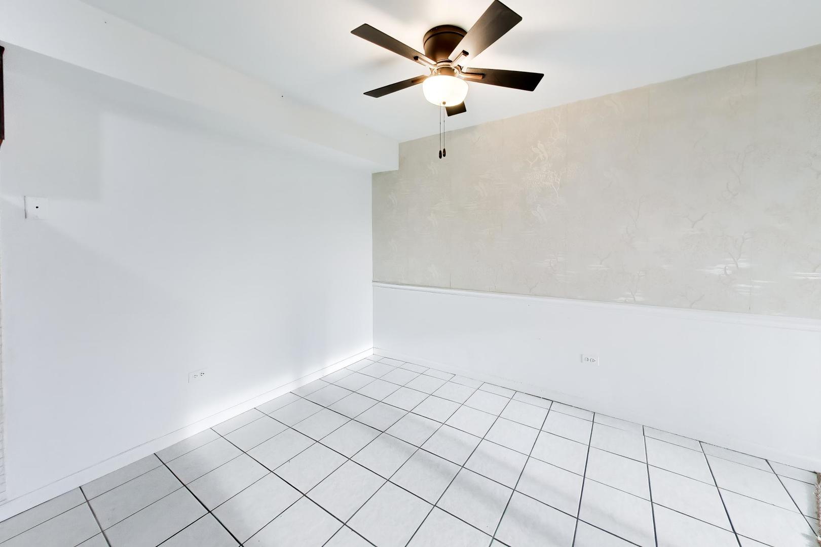 10830 Kilpatrick Avenue 1se Property Photo 8