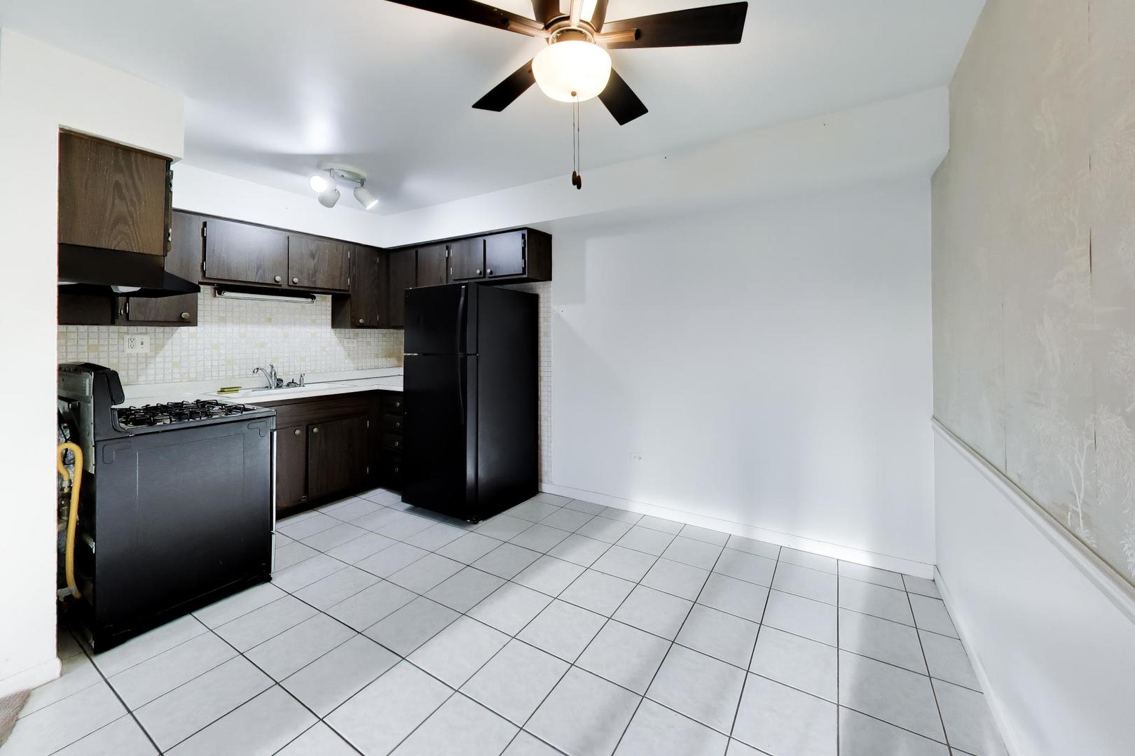 10830 Kilpatrick Avenue 1se Property Photo 9