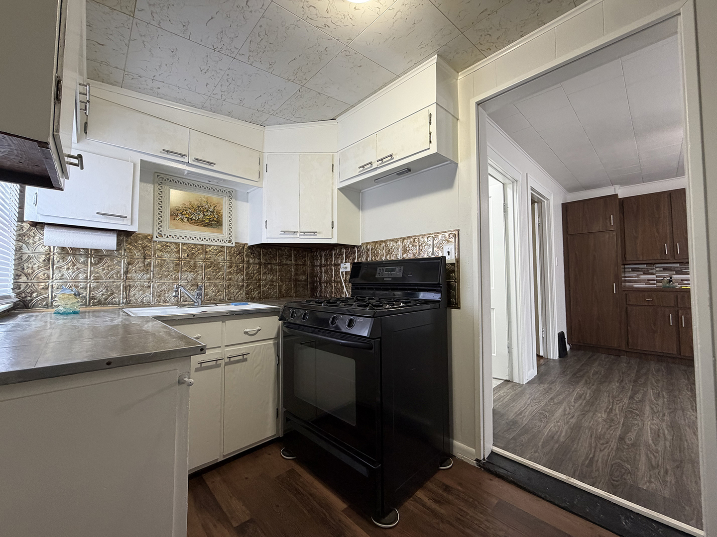 1617 Pine Street Property Photo 7