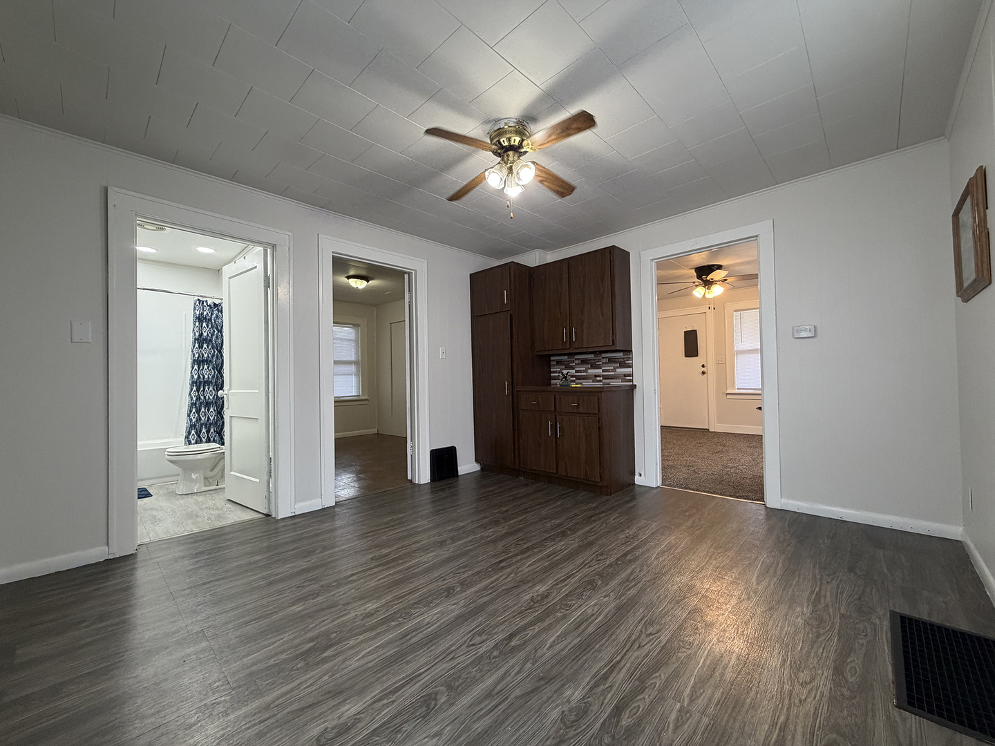 1617 Pine Street Property Photo 11