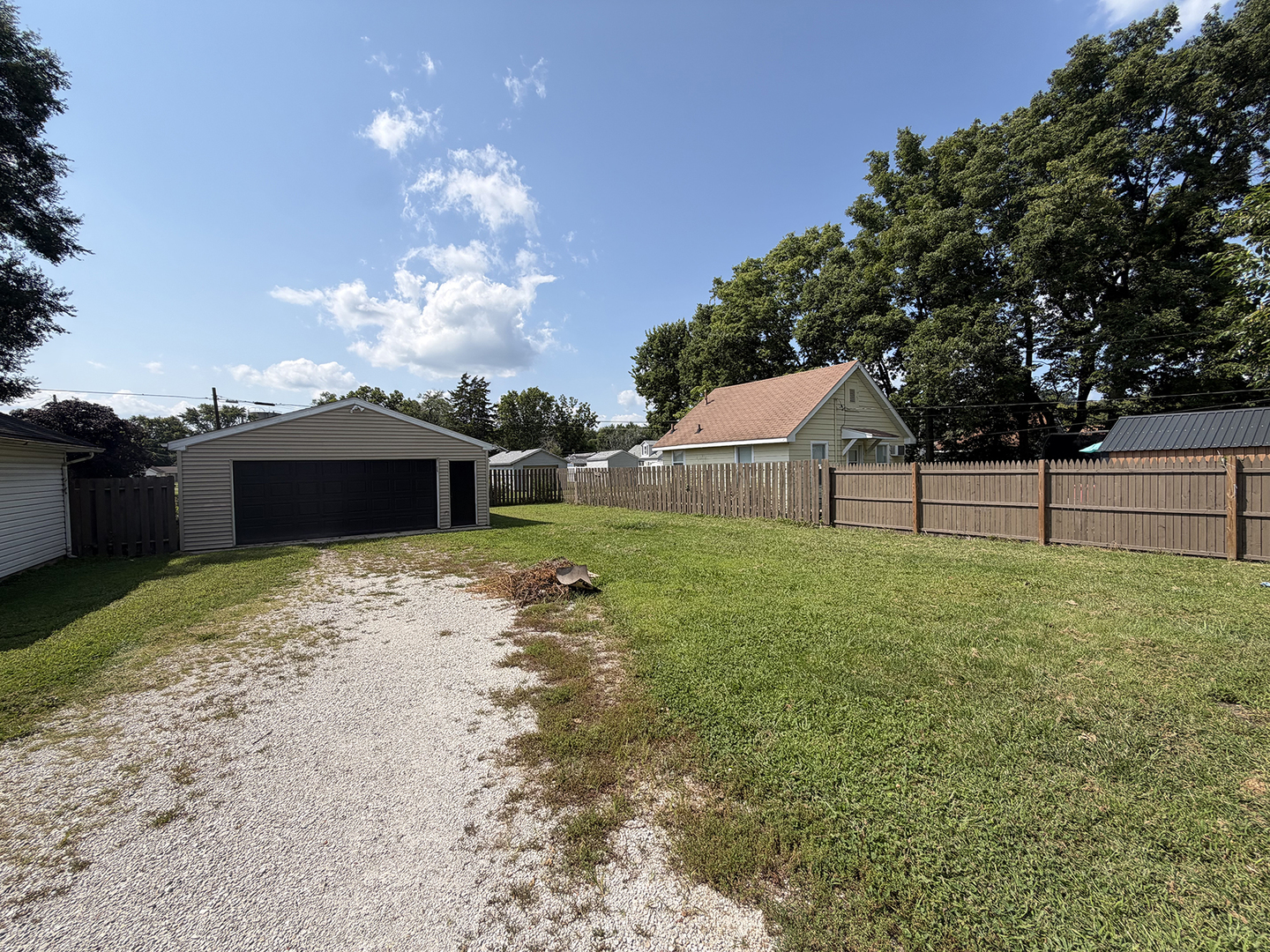 1617 Pine Street Property Photo 17