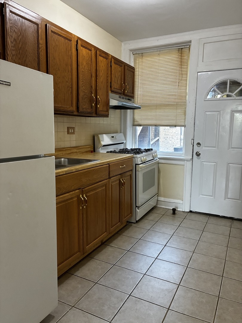 2840 W Addison Street 2s Property Photo 5