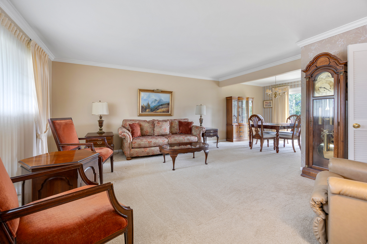 215 Parkchester Road Property Photo 4