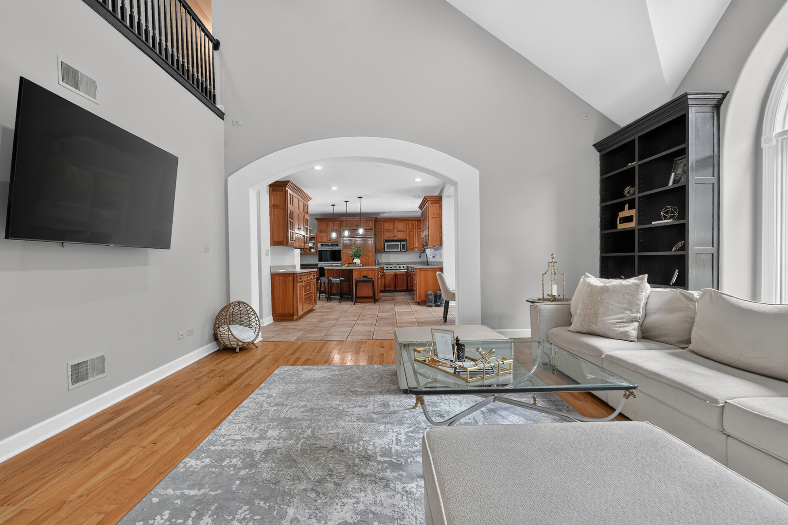 13701 Oak Tree Lane Property Photo 10