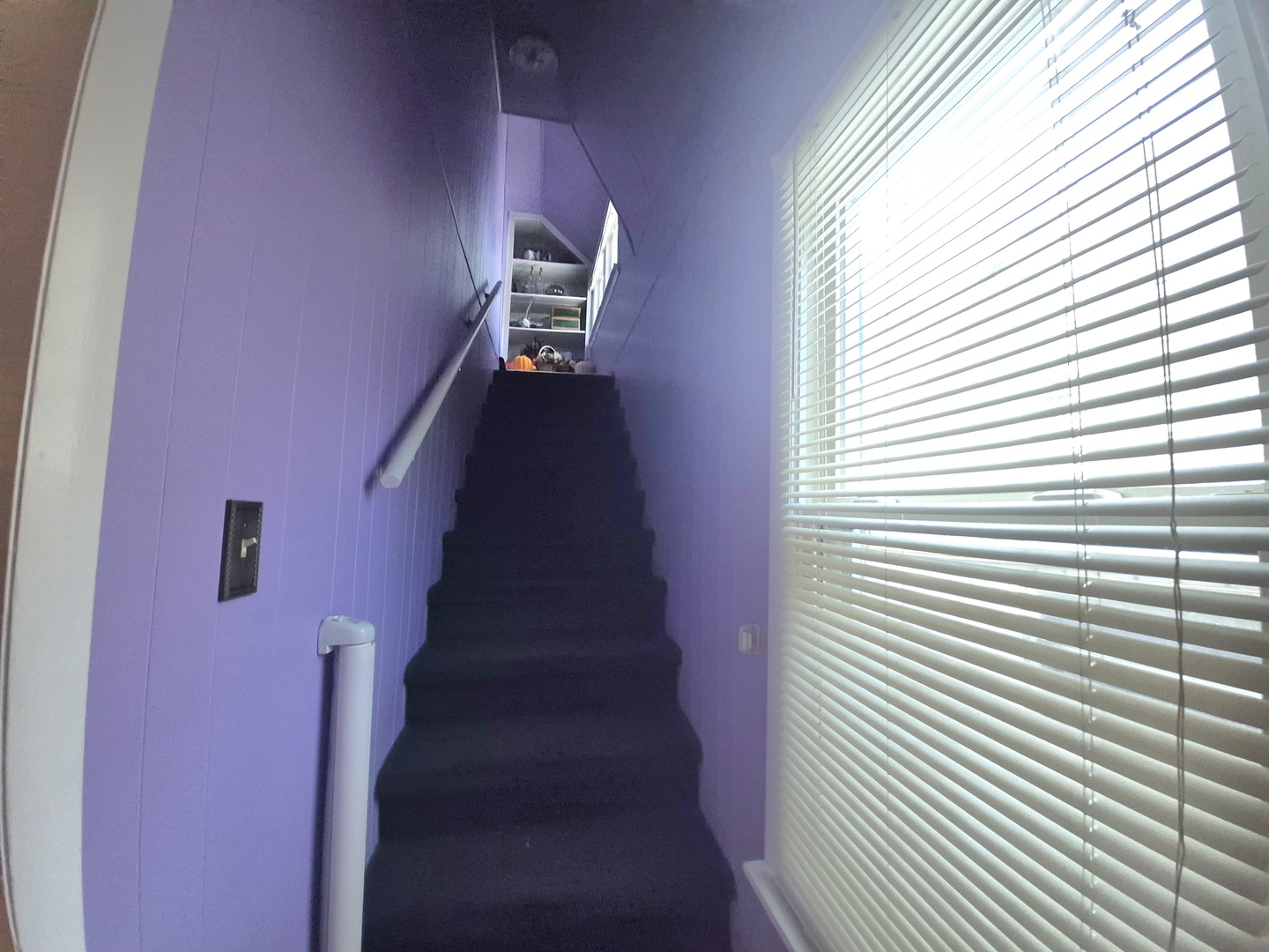 14 E Logan Street Property Photo 10