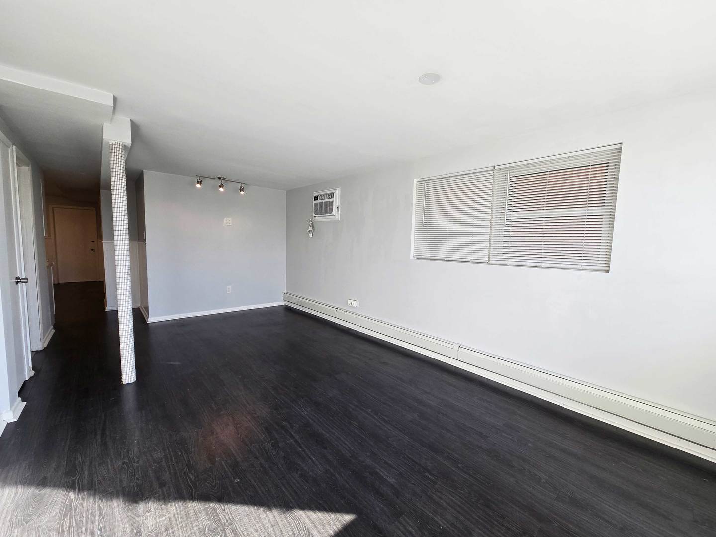 5972 S Archer Avenue Gn Property Photo 3