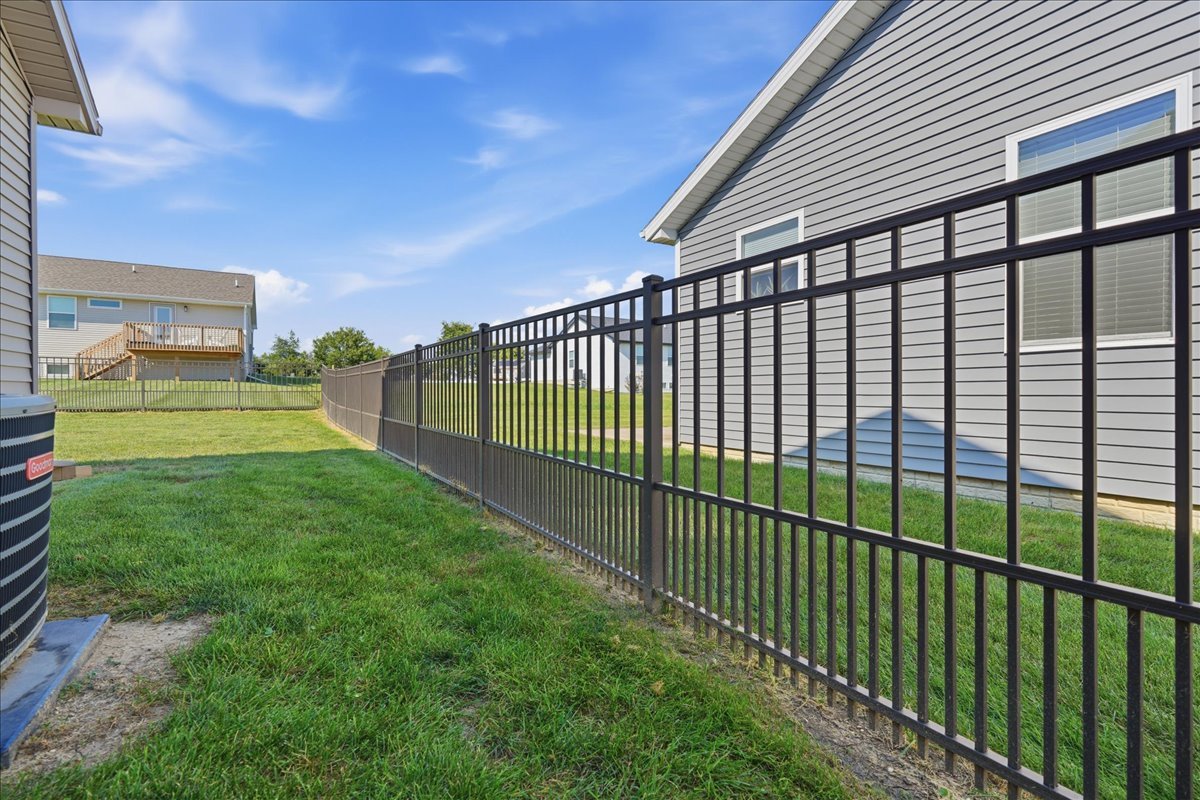 51 Winding Way Property Photo 34