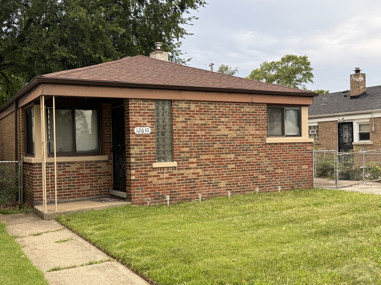 12610 S Ada Street Property Photo 3