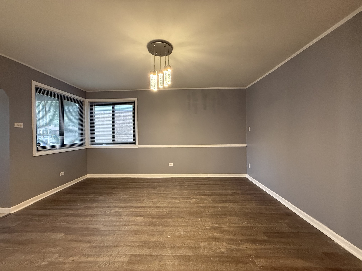 12610 S Ada Street Property Photo 6