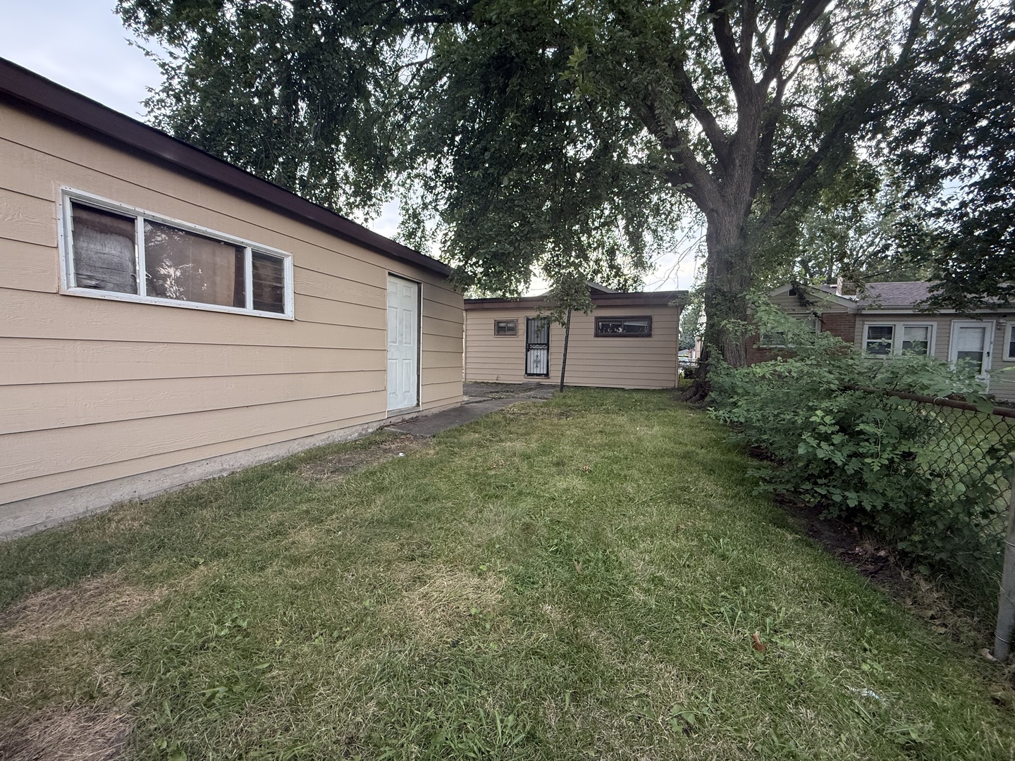 12610 S Ada Street Property Photo 31