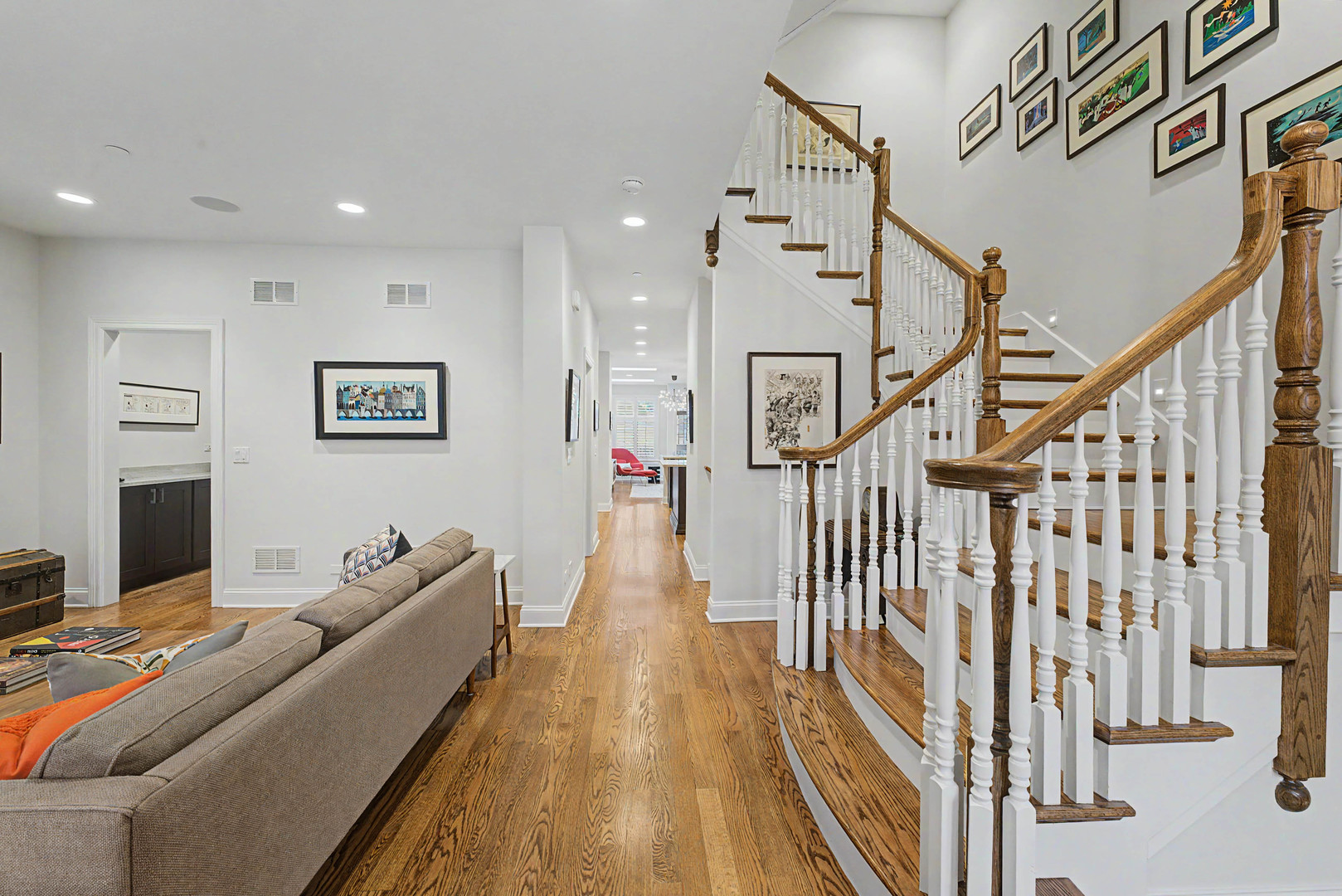 12746337 Property Photo 2