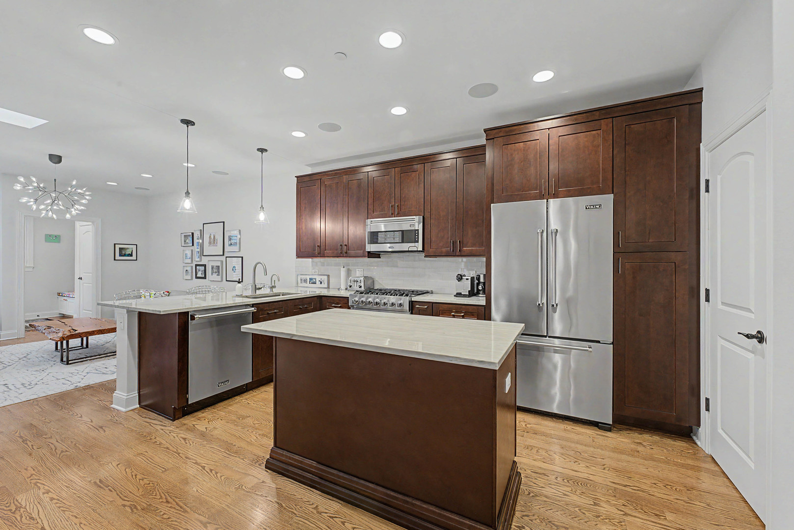 12746337 Property Photo 8