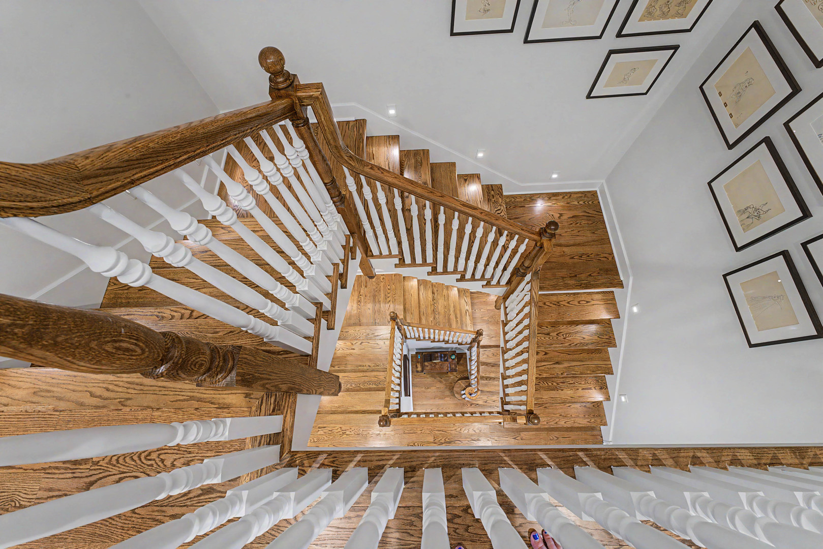 12746337 Property Photo 29