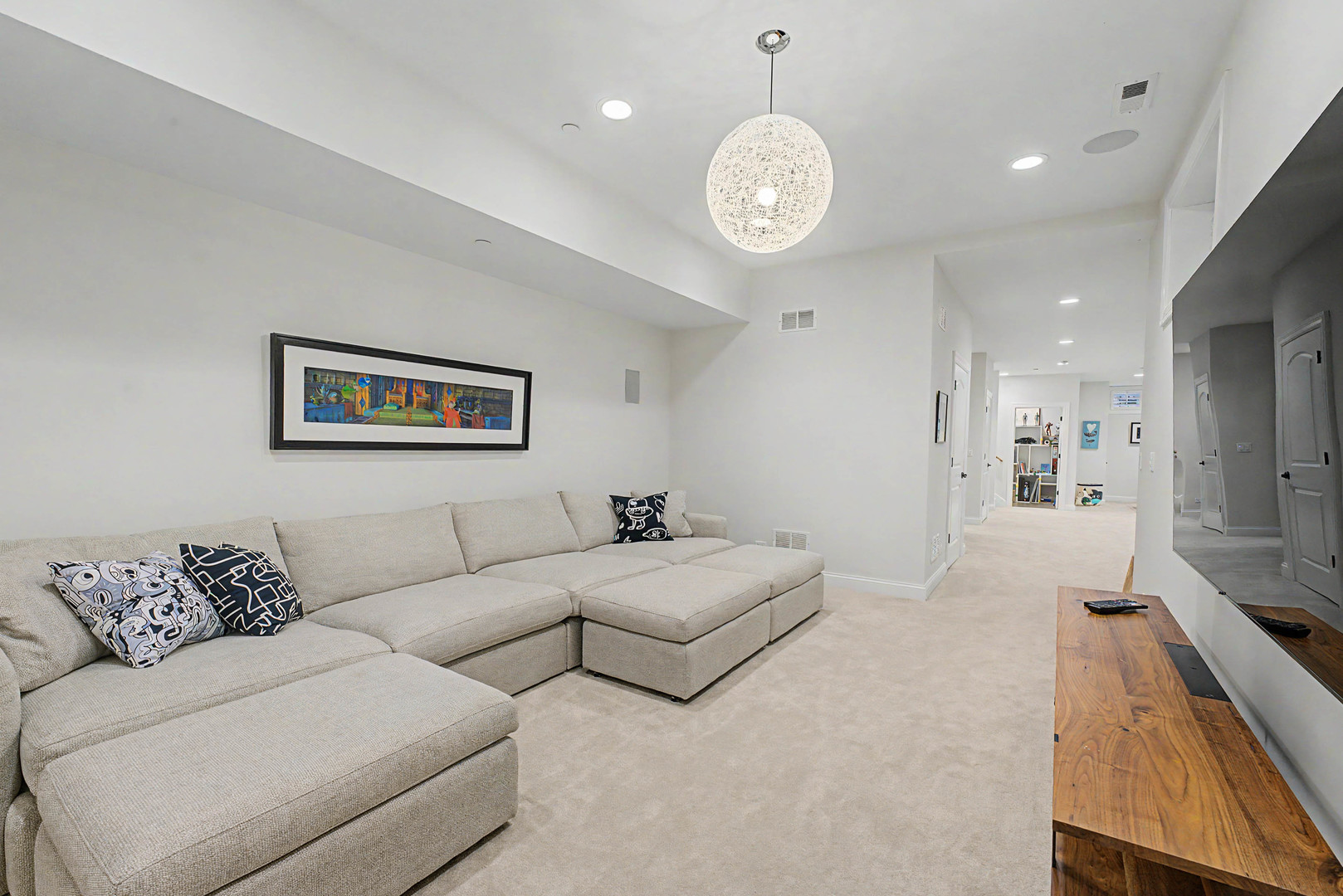 12746337 Property Photo 33