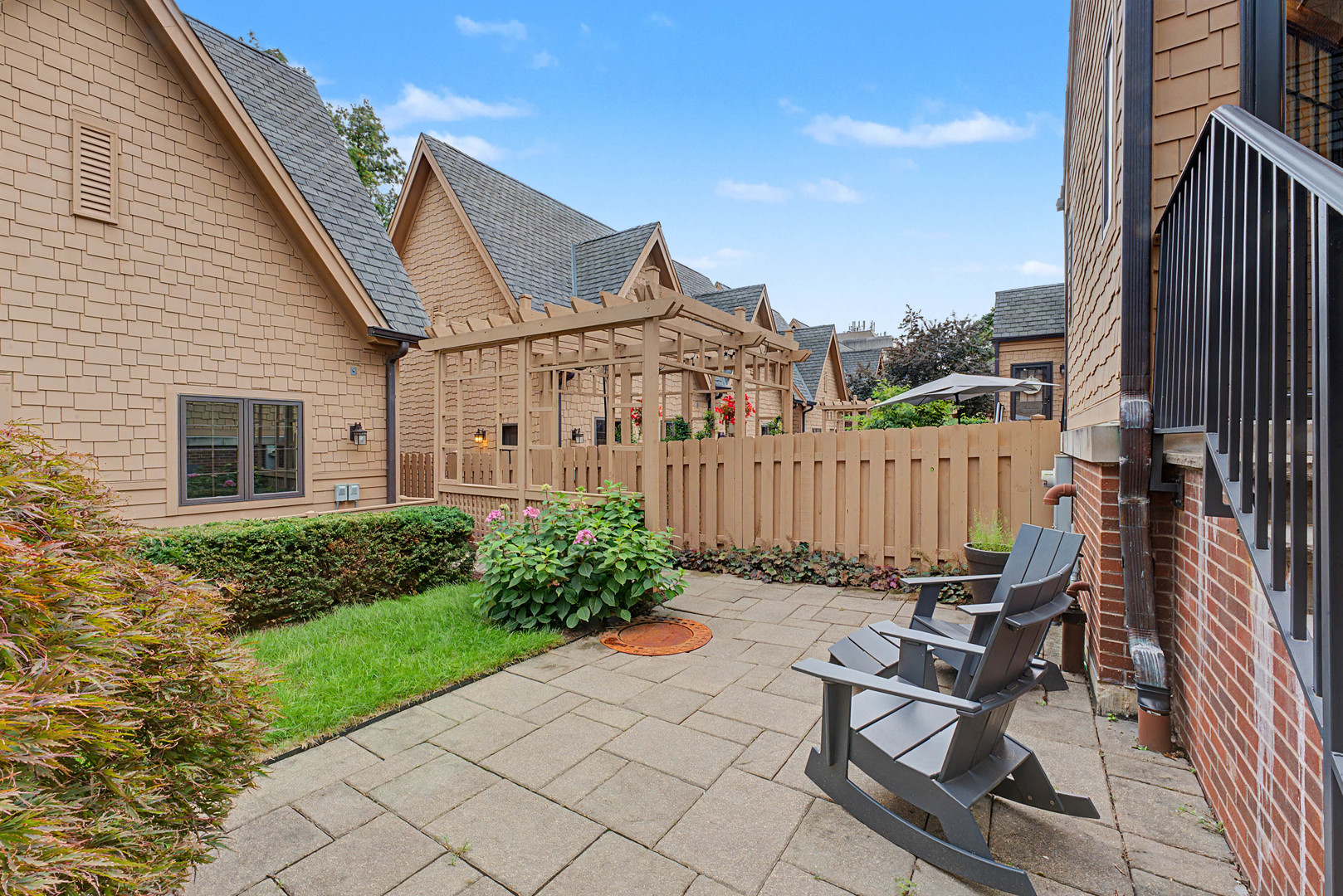 12746337 Property Photo 37