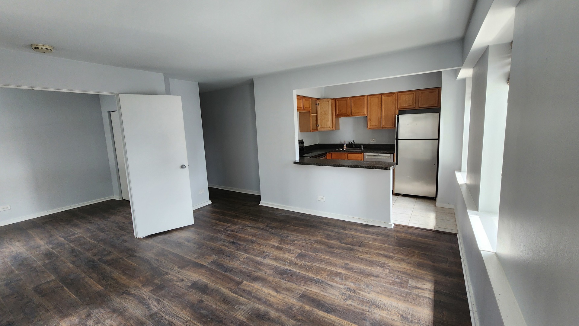 40 E 9th Street 1015 Property Photo 2