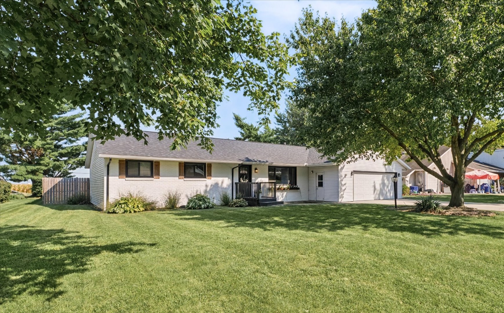 65 Chestnut Court Property Photo 3