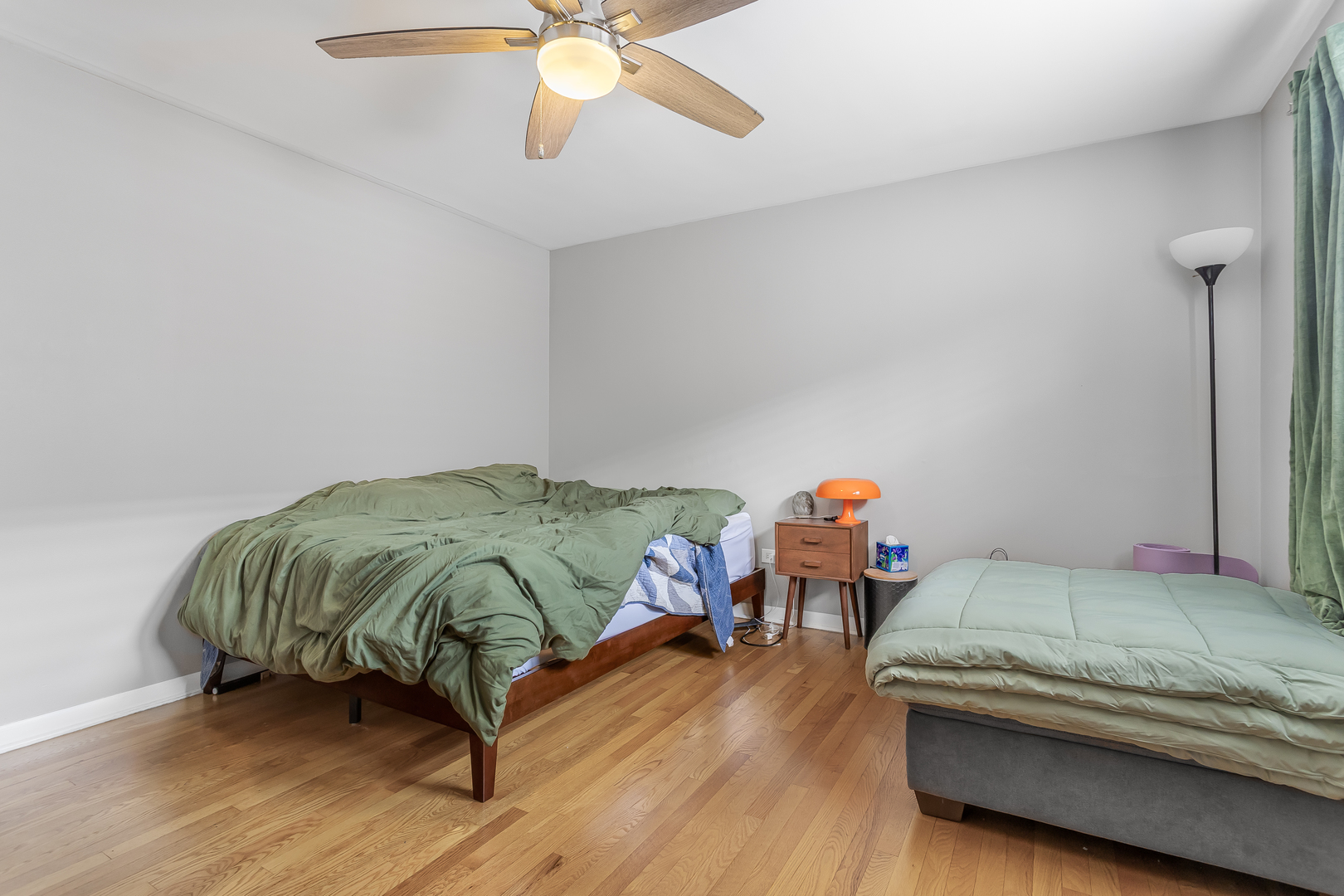 6845 N Northwest Highway 3e Property Photo 18