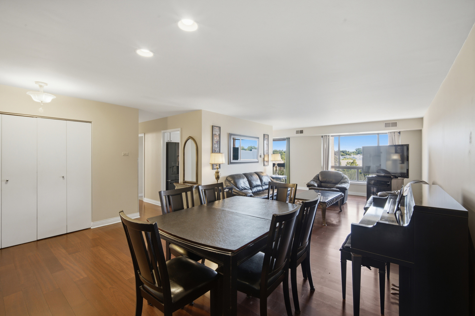 12746356 Property Photo 6