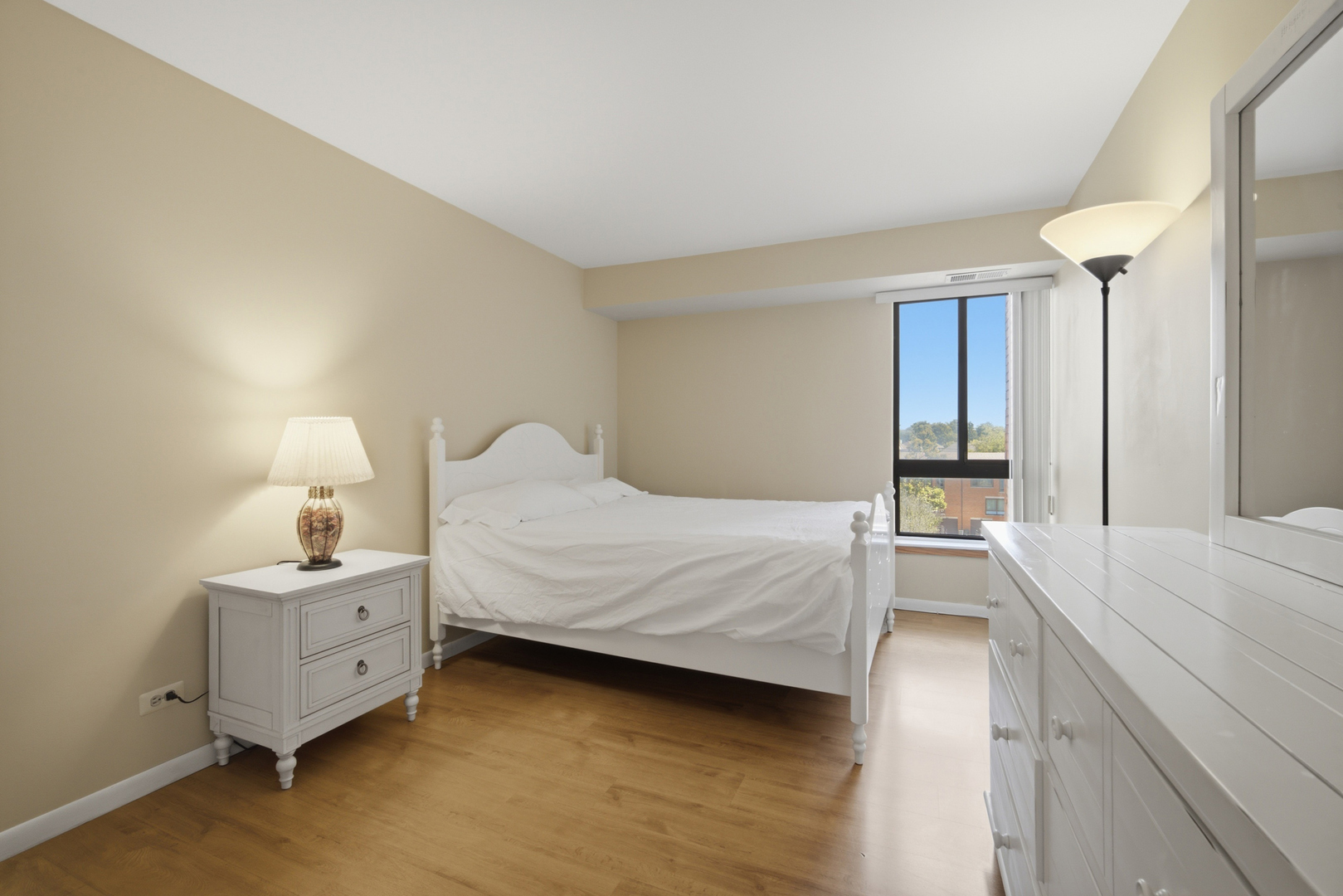 12746356 Property Photo 15