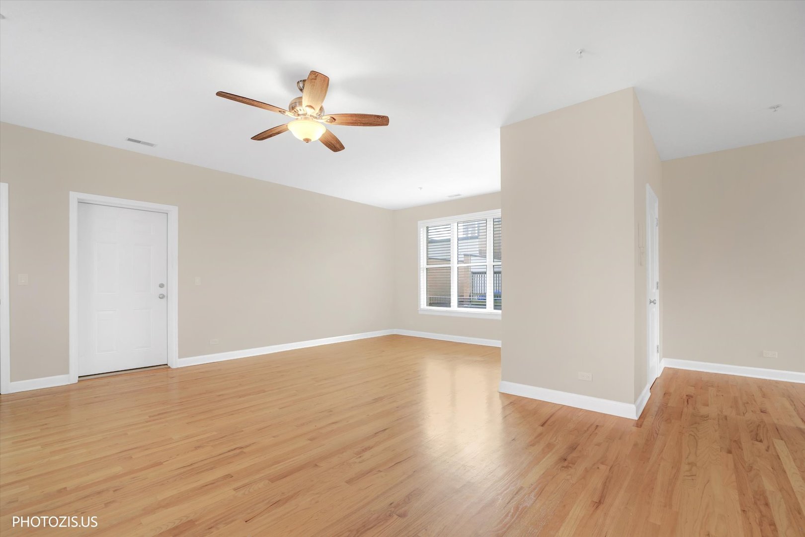 170 N Marion Street 14 Property Photo 7