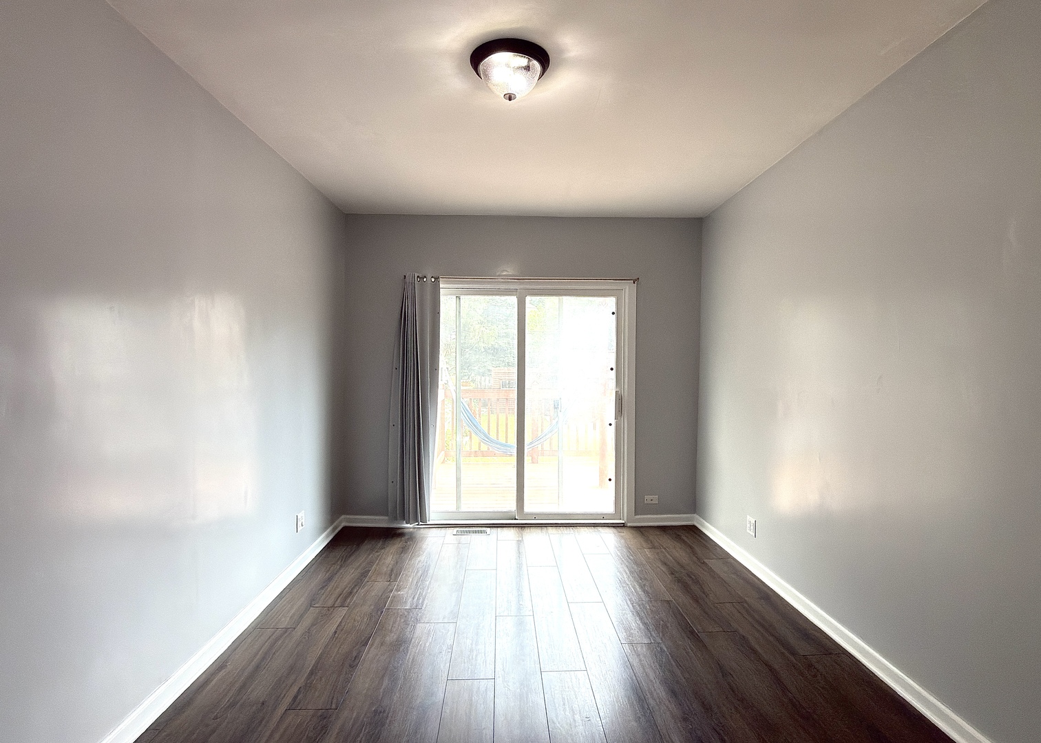 4711 N Kenton Avenue 1 Property Photo 12