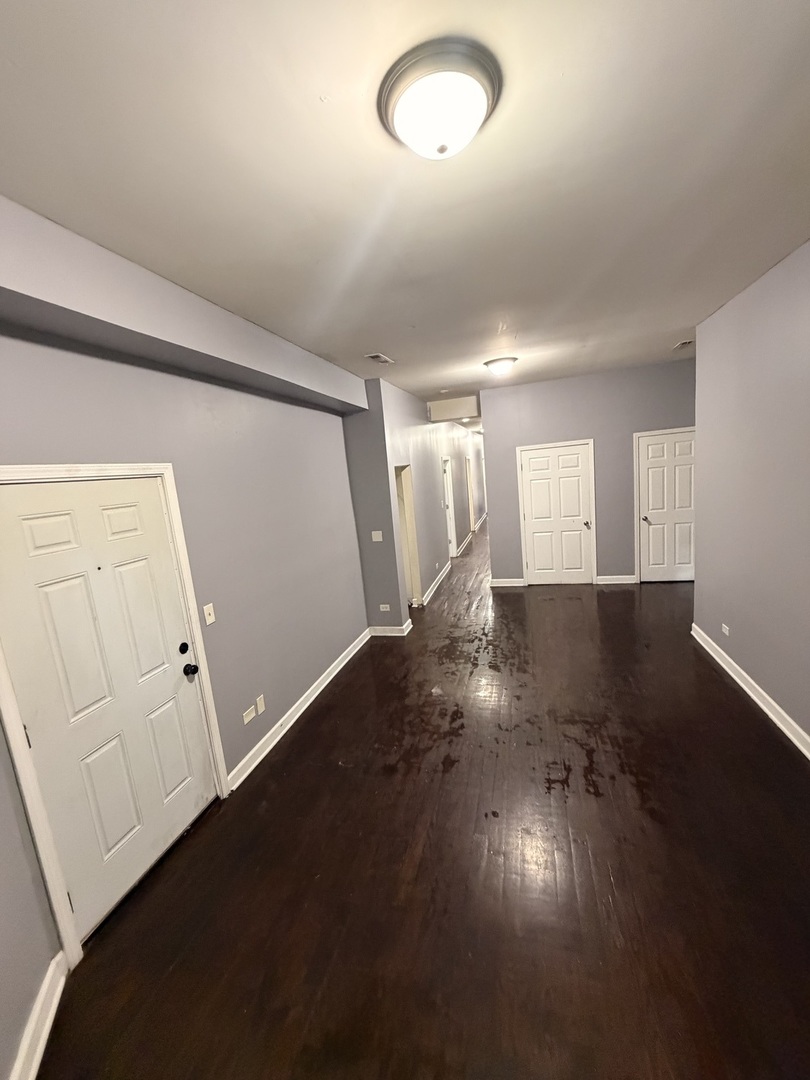 705 W Garfield Boulevard 1 Property Photo 3