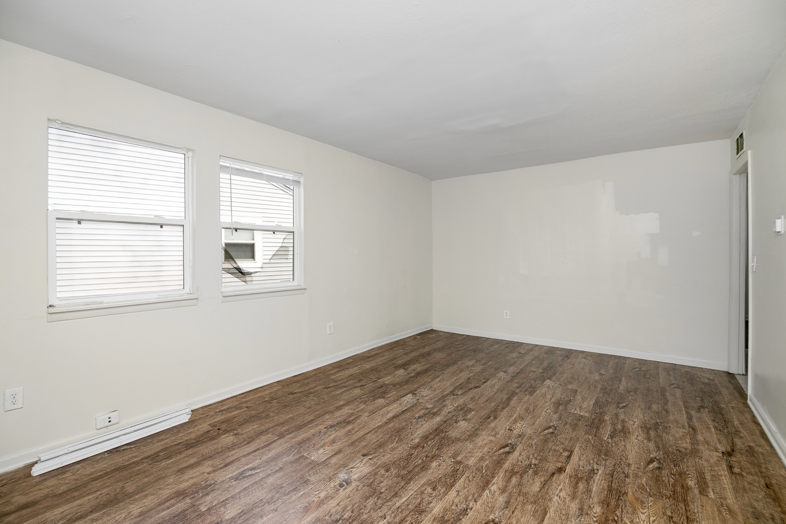 726 N Webster Circle Property Photo 3
