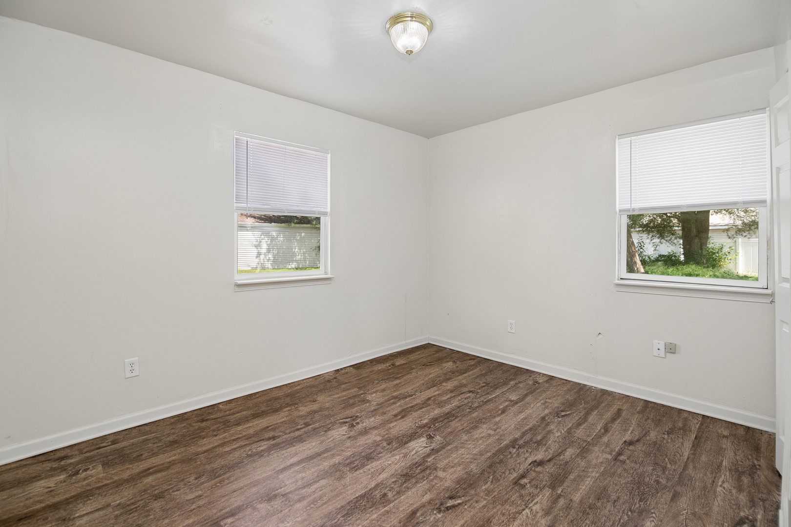 726 N Webster Circle Property Photo 6