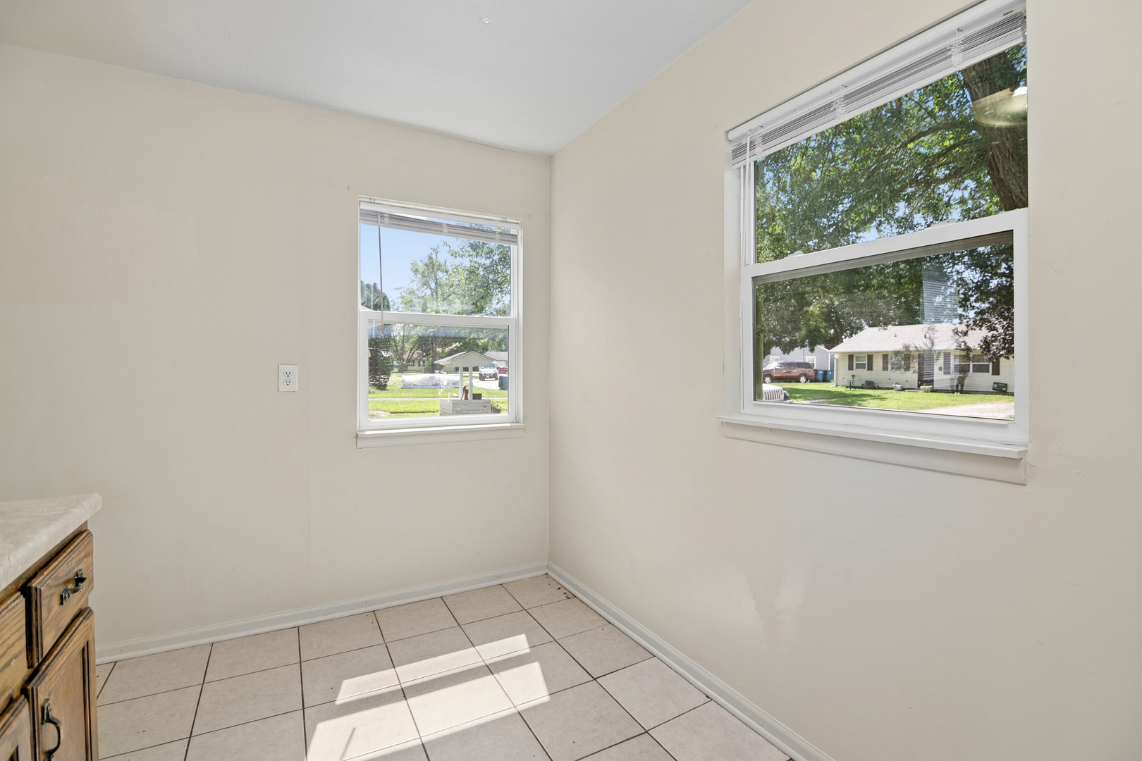 726 N Webster Circle Property Photo 12