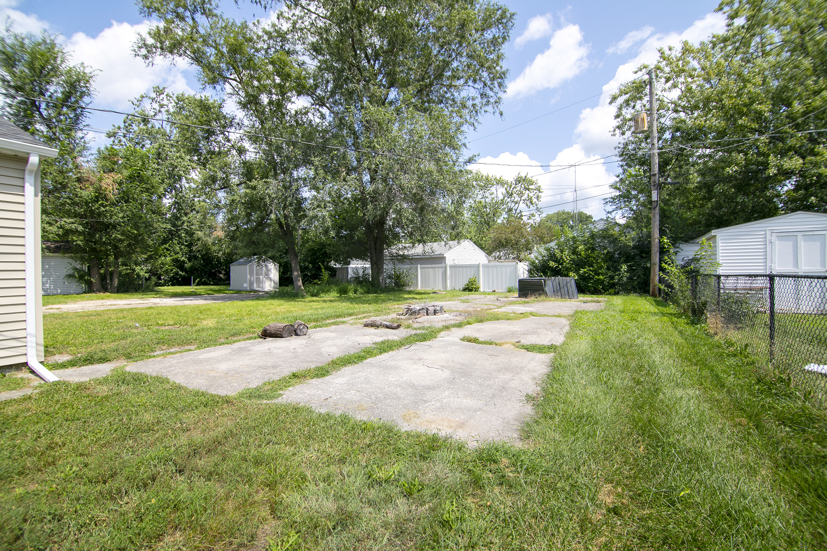 726 N Webster Circle Property Photo 14