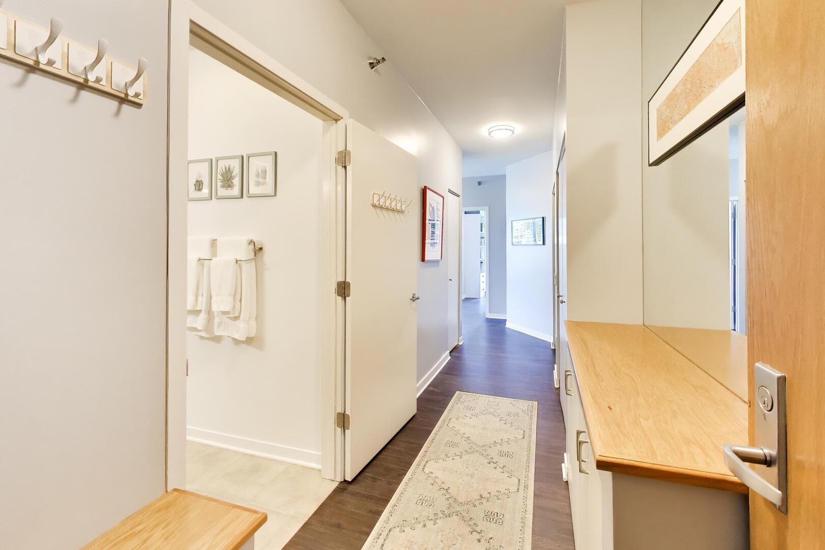 757 N Orleans Street 707 Property Photo 4