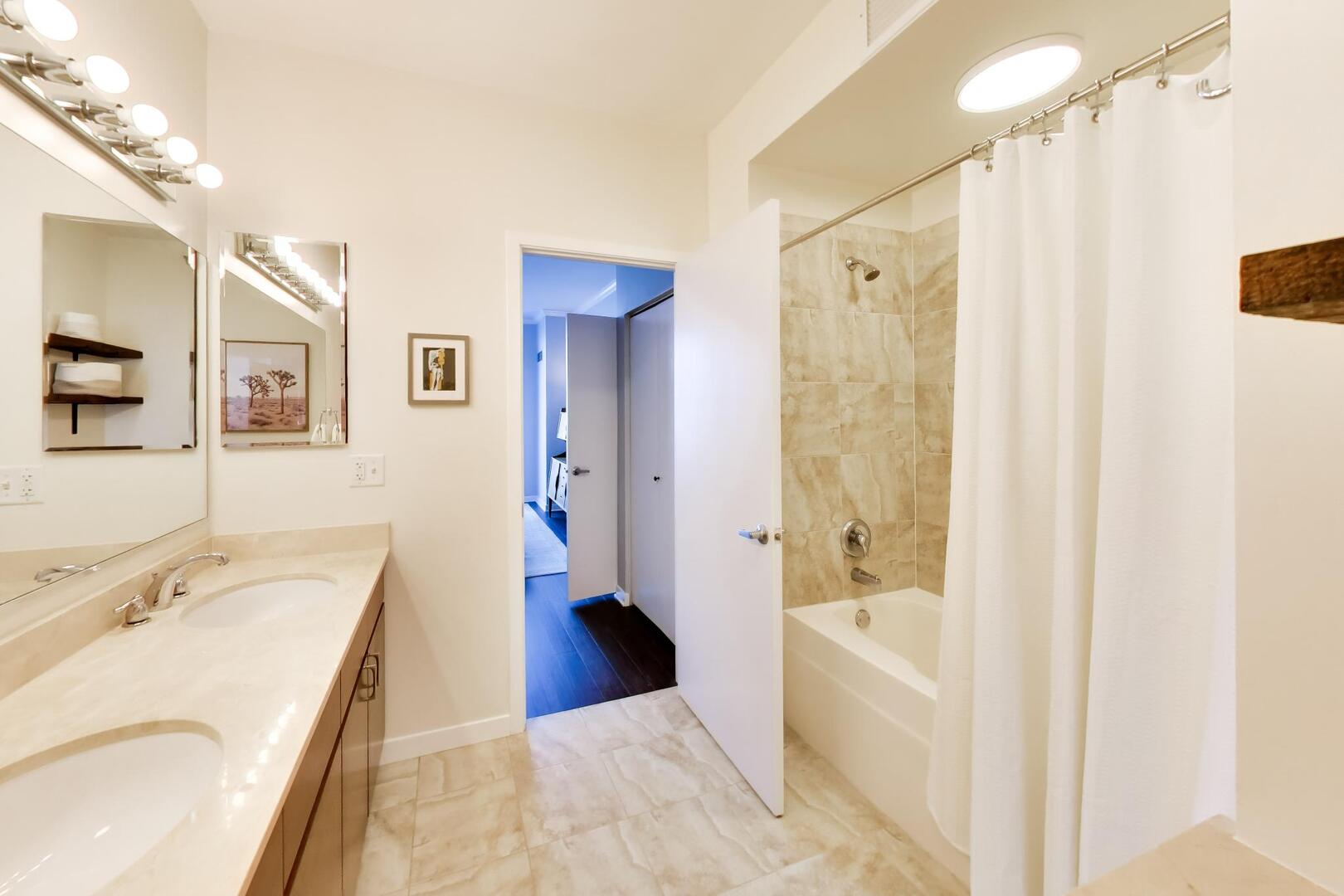 757 N Orleans Street 707 Property Photo 19