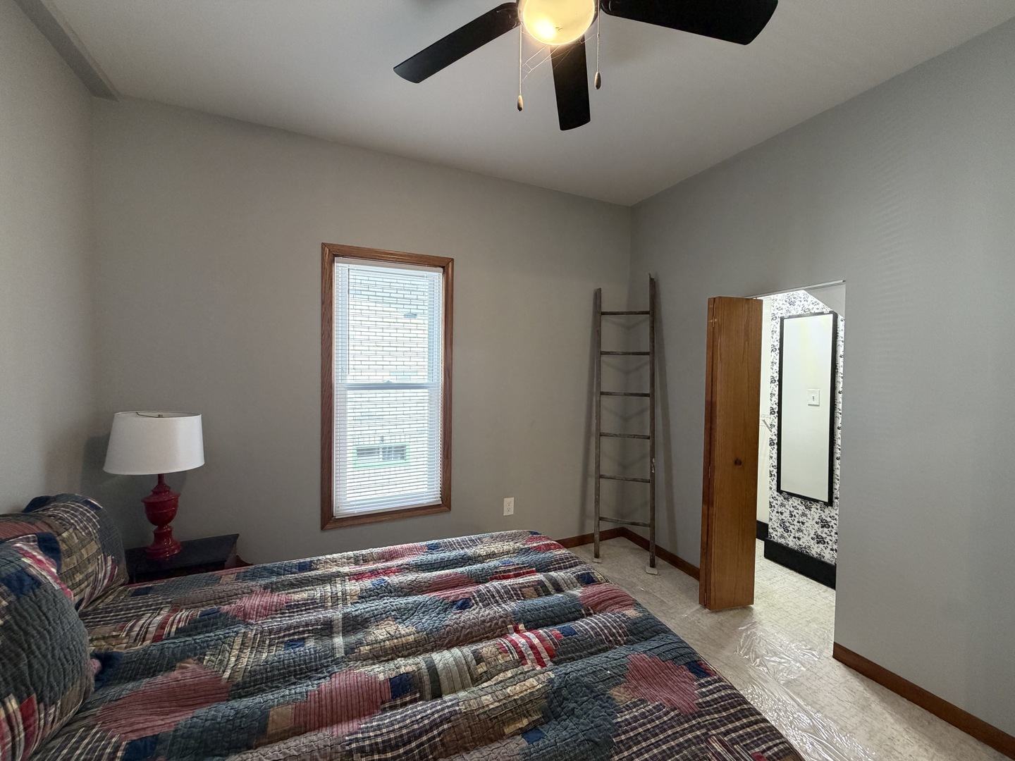 412 N Grand Avenue Property Photo 38