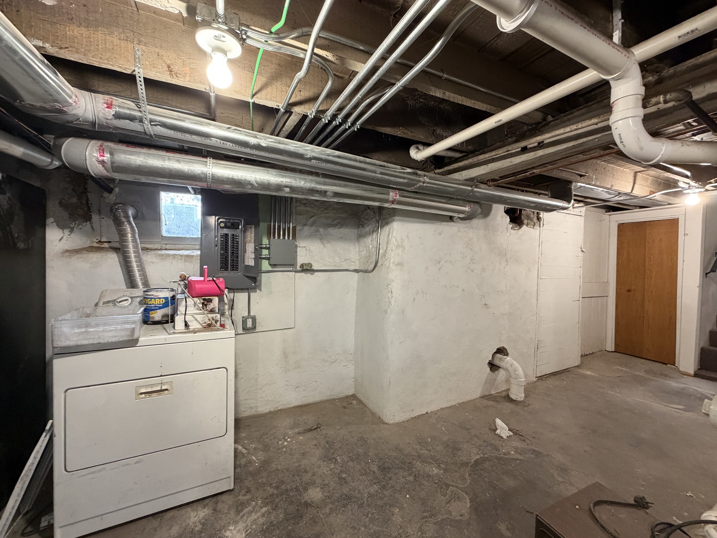 412 N Grand Avenue Property Photo 68