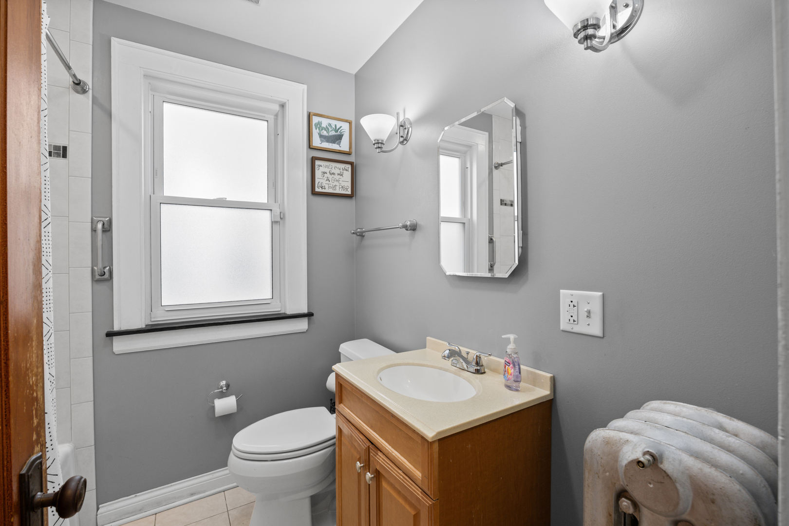 5928 W Grace Street Property Photo 11