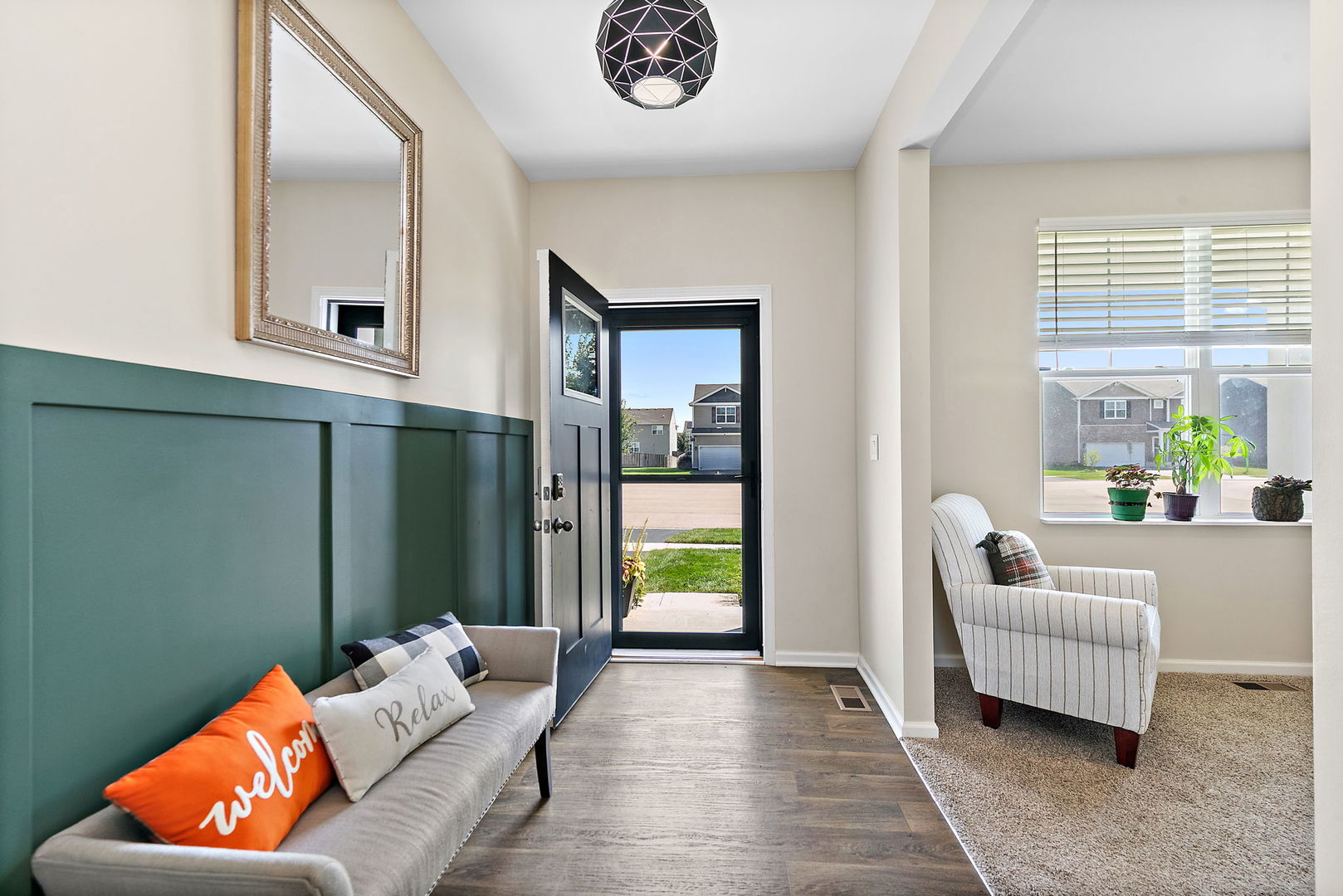 1620 Emma Court Property Photo 3