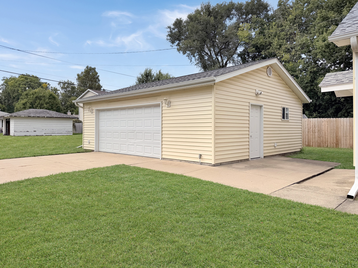 408 12th Avenue Property Photo 17
