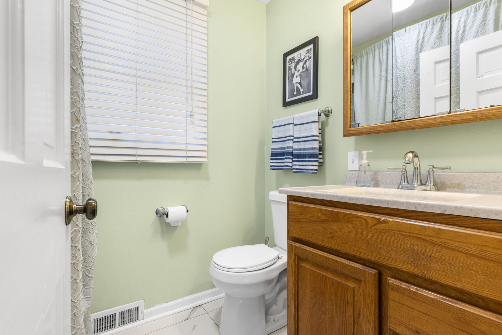 309 E Walnut Street Property Photo 12