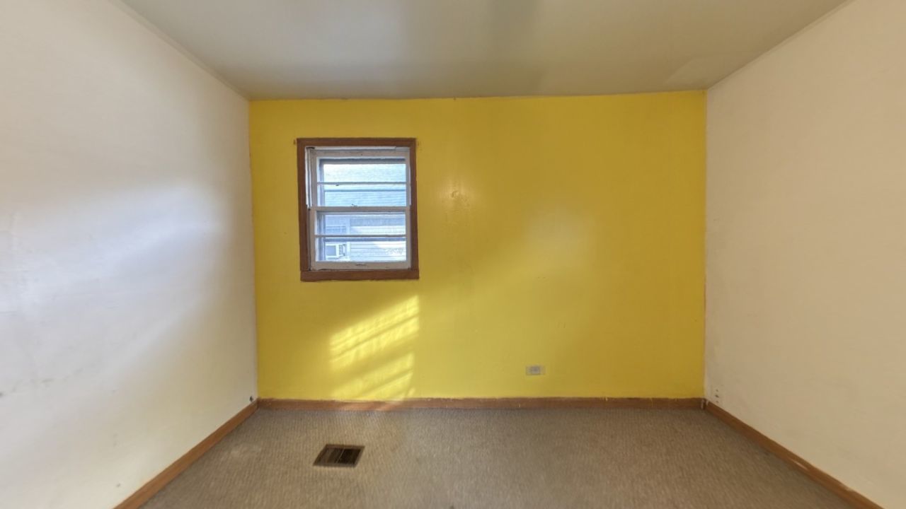 16610 Geneva Drive Property Photo 10