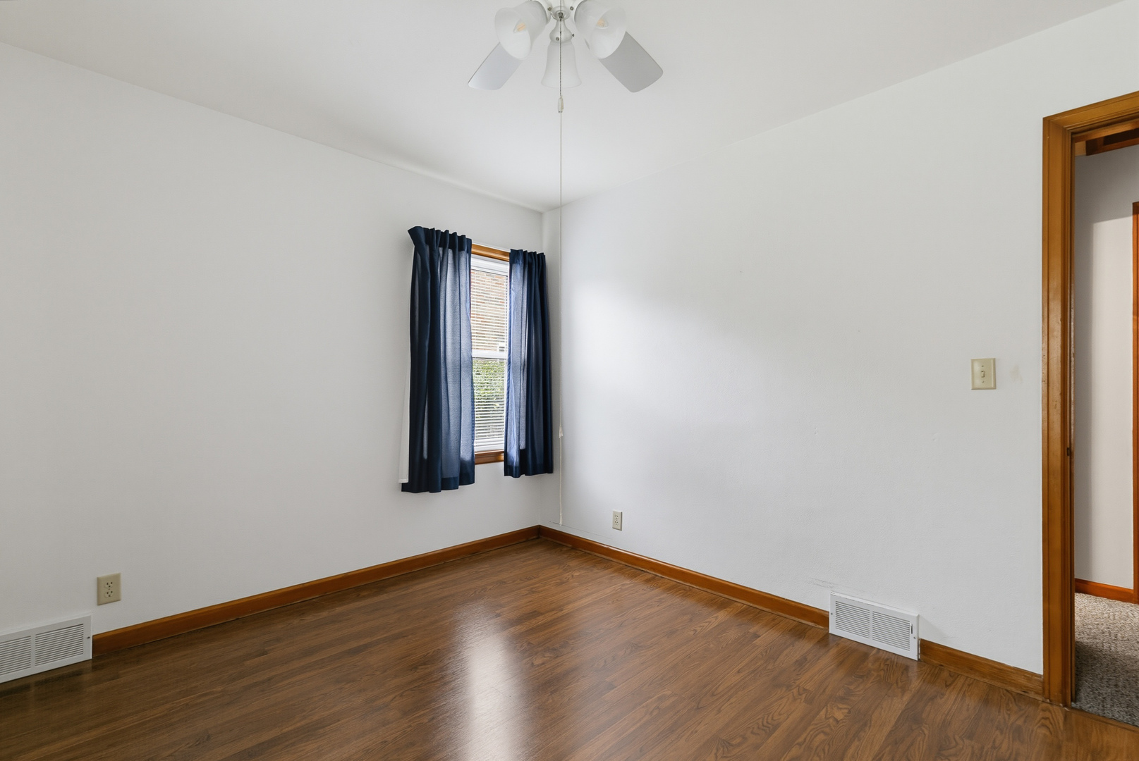 1024 25th Street Property Photo 14