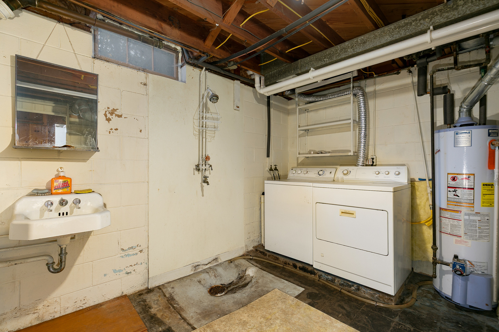 1024 25th Street Property Photo 28