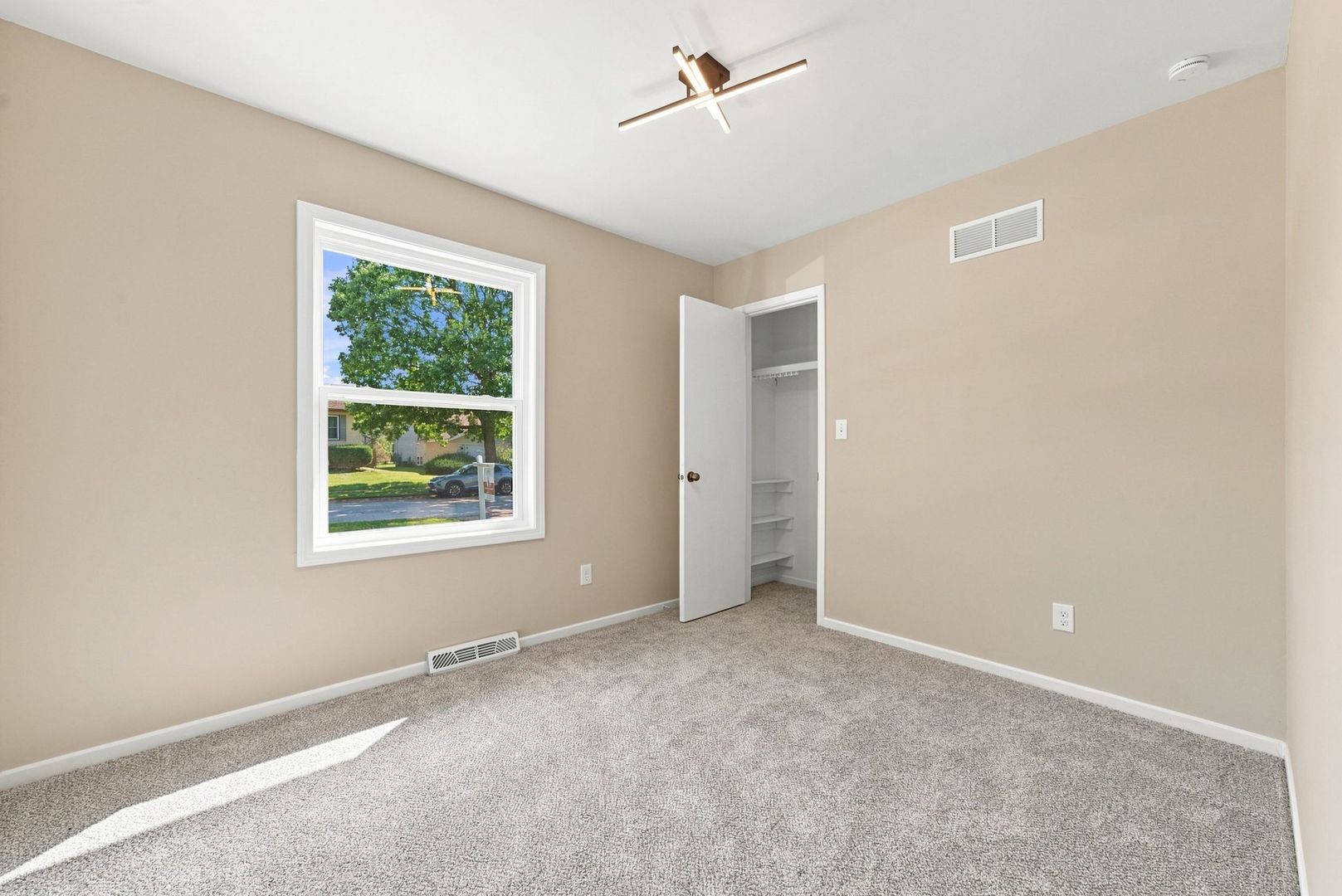 509 N Park Avenue Property Photo 10