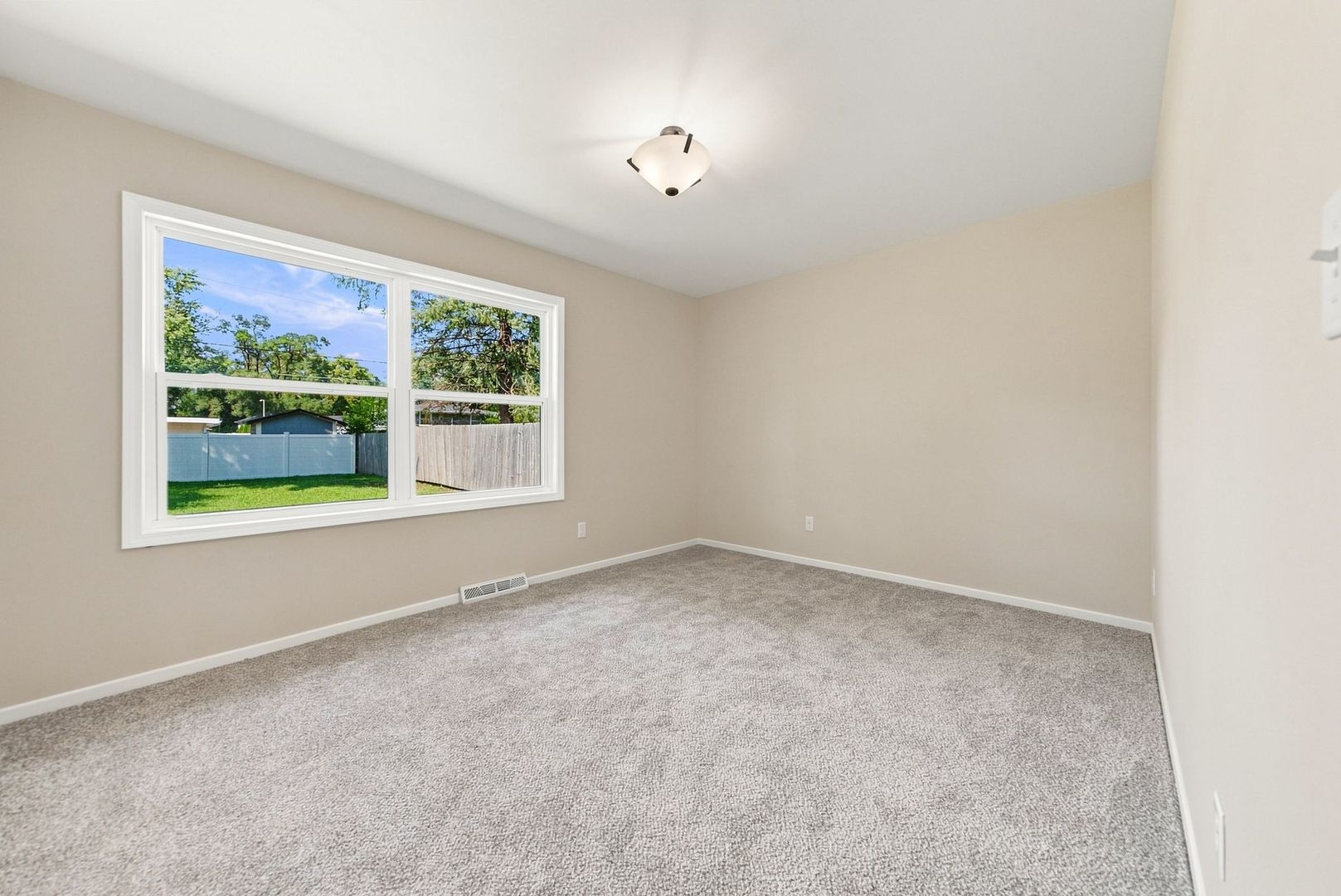 509 N Park Avenue Property Photo 15