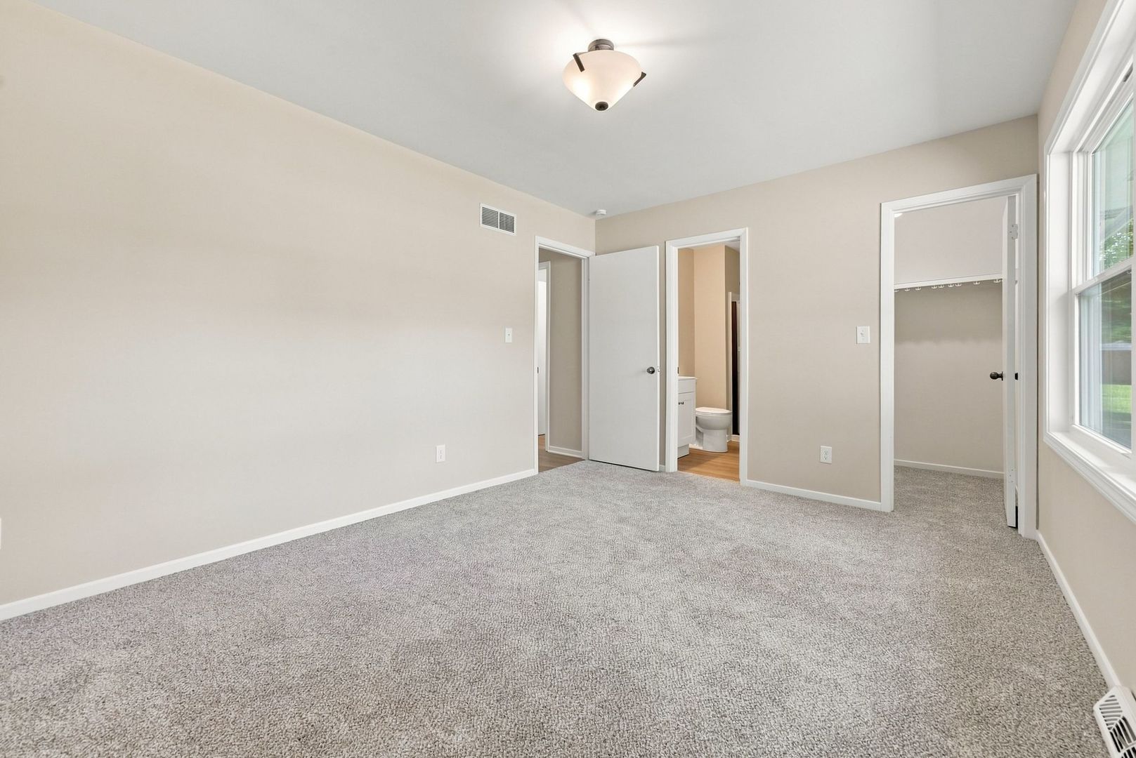 509 N Park Avenue Property Photo 16