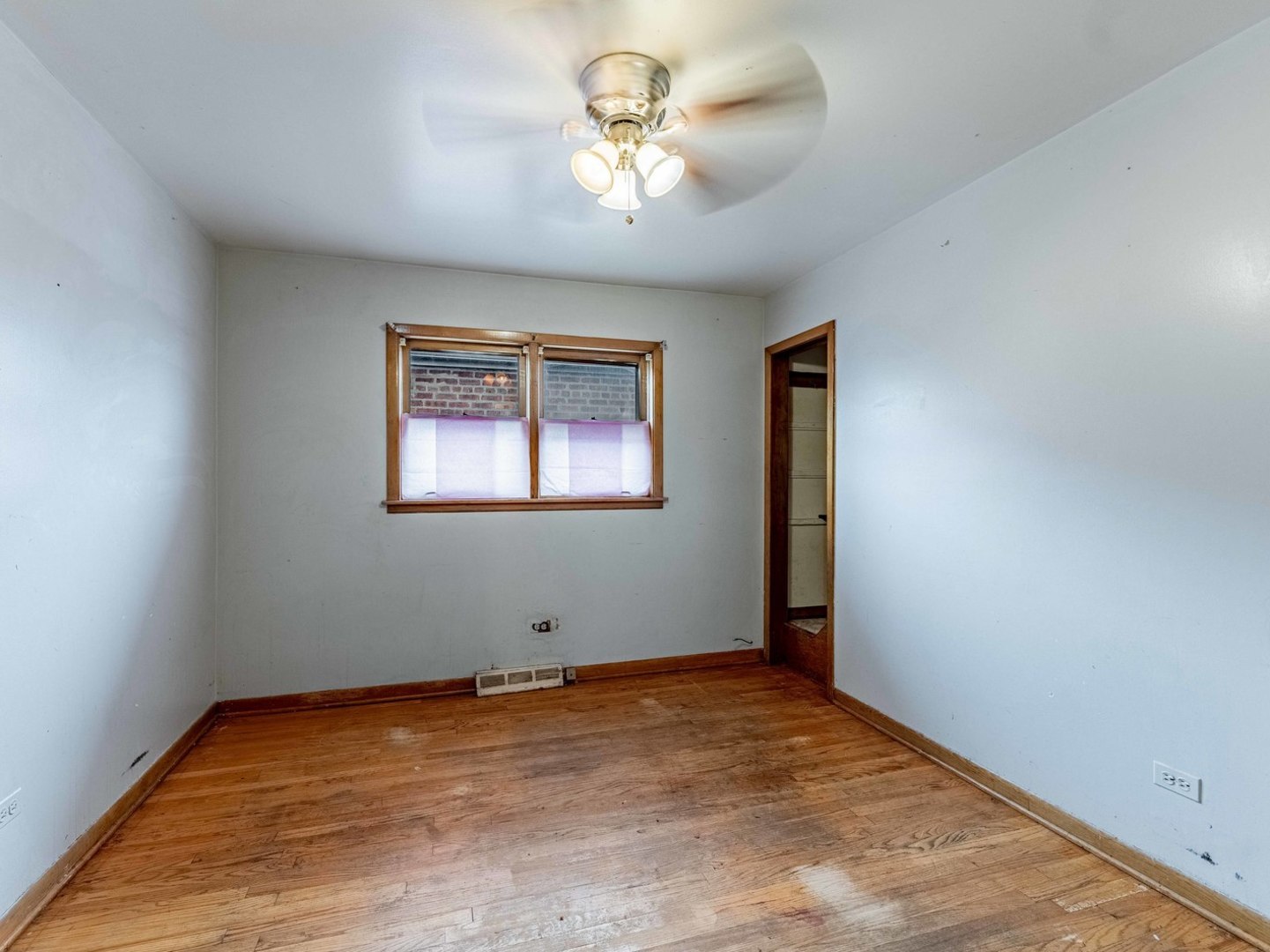 11120 S Ewing Avenue Property Photo 12