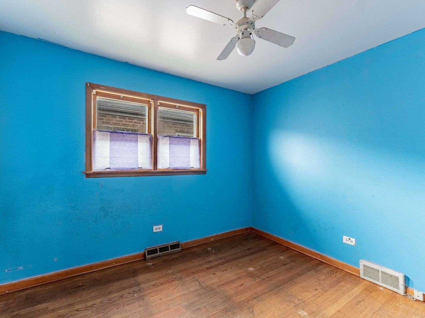 11120 S Ewing Avenue Property Photo 16