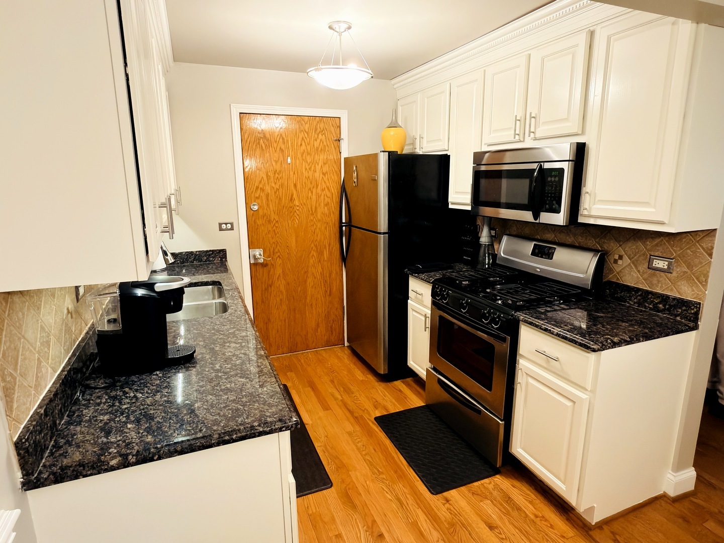 4932 Leonard Drive 2a Property Photo 8