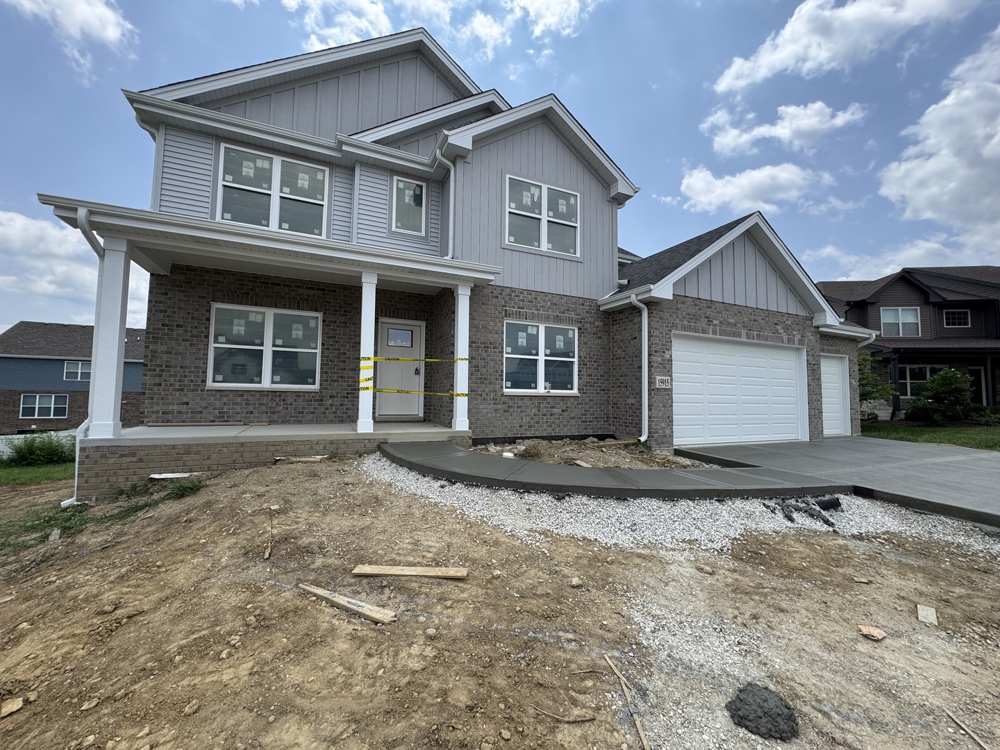 15915 Jade Court Property Photo 3