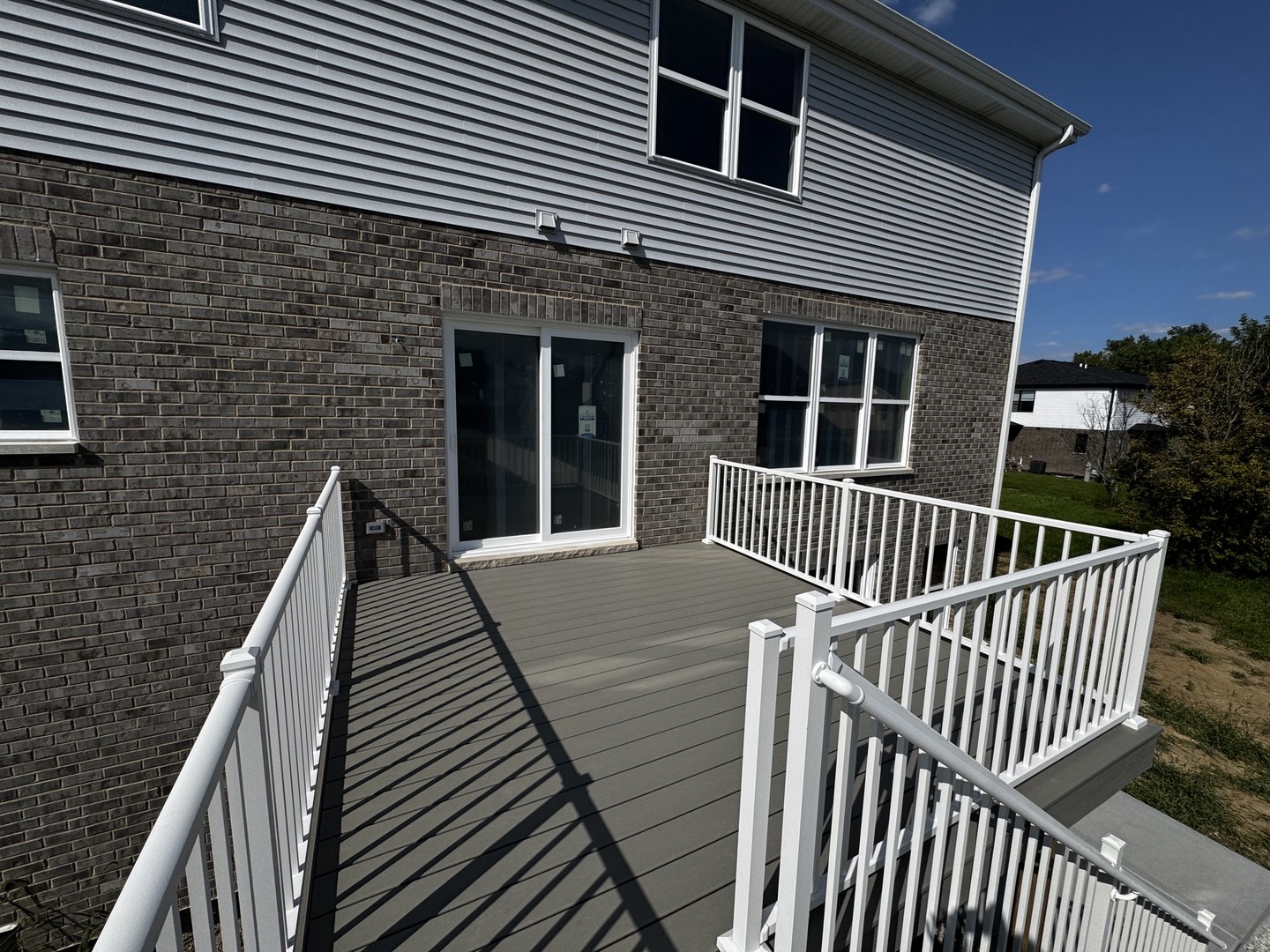 15915 Jade Court Property Photo 5